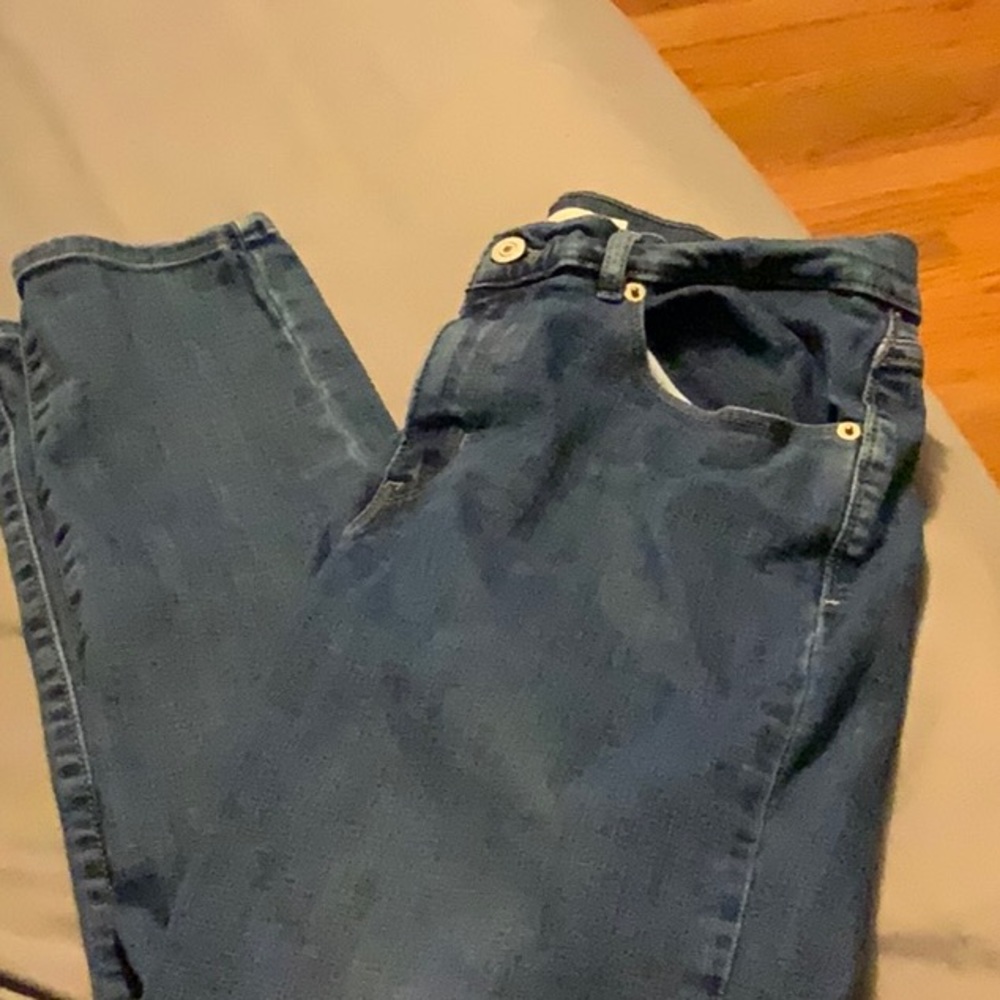 Levi classic crop NWOT